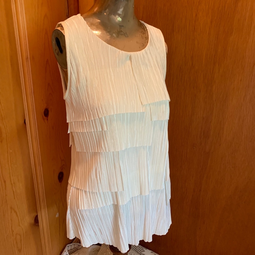 Ivory Jennie & Marlis architectural top M